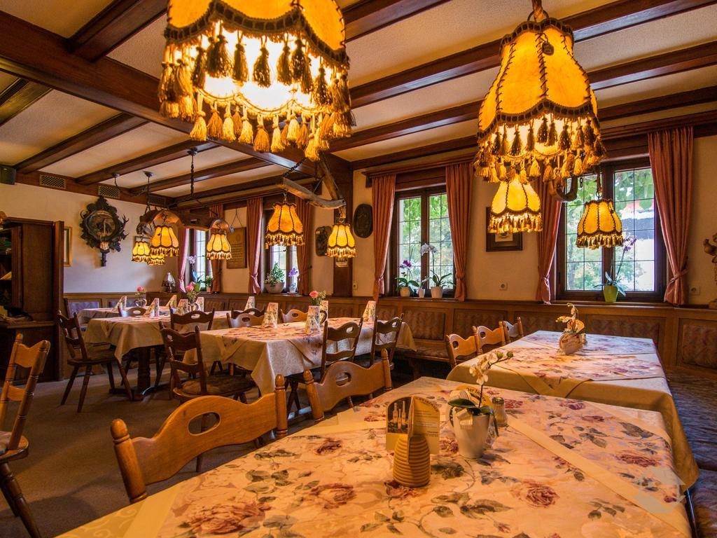 Hotel Restaurant Alte Linde 바드윌드바드 외부 사진