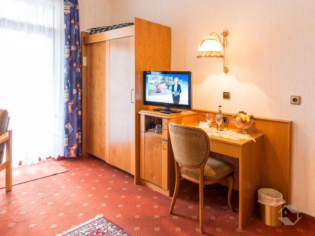 Hotel Restaurant Alte Linde 바드윌드바드 외부 사진