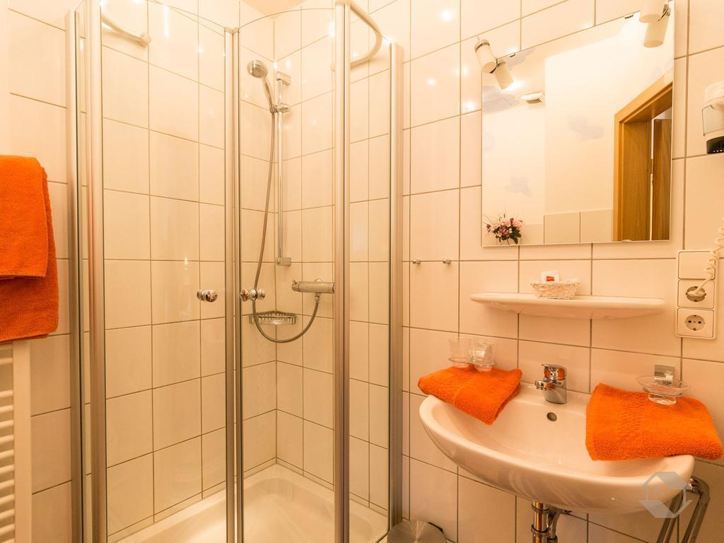Hotel Restaurant Alte Linde 바드윌드바드 외부 사진